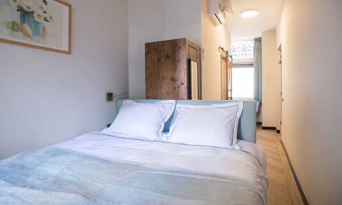 Tilburg Apartment | Stay in the center of Tilburg with fast Wi-Fi and an easy check-in