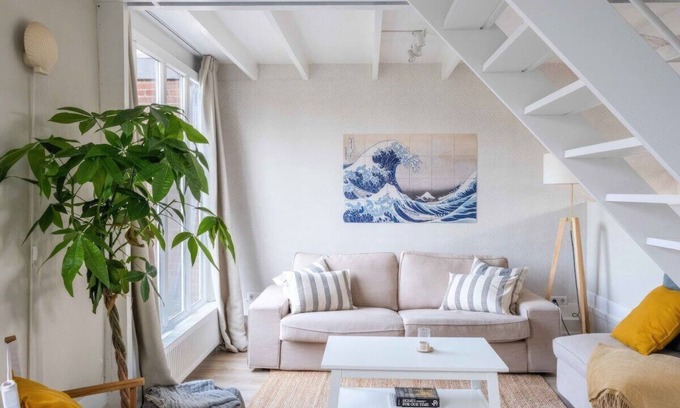 Warmenhuizen House | STAY LOCAL near the beach - A Place To Fully Recharge