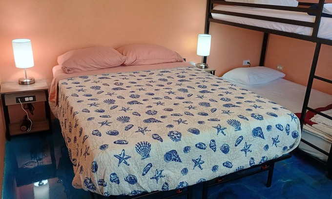 Esperanza Apartment | Stay Near the Bio Bay in Comfort Apt A – Walkable Esperanza Gem! BioBay Inn