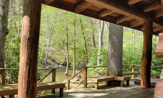 Elkins Cabin | Stay WATERFRONT ! Stay CHEAT RIVER LODGE