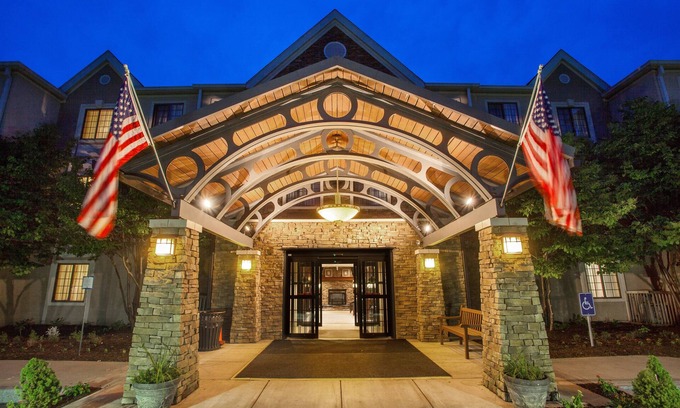 Corning Hotel | Staybridge Suites Corning by IHG