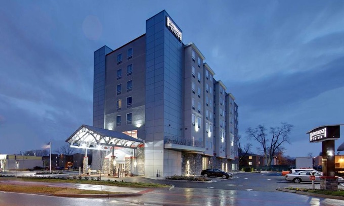Columbus Hotel | Staybridge Suites - University Area OSU by IHG