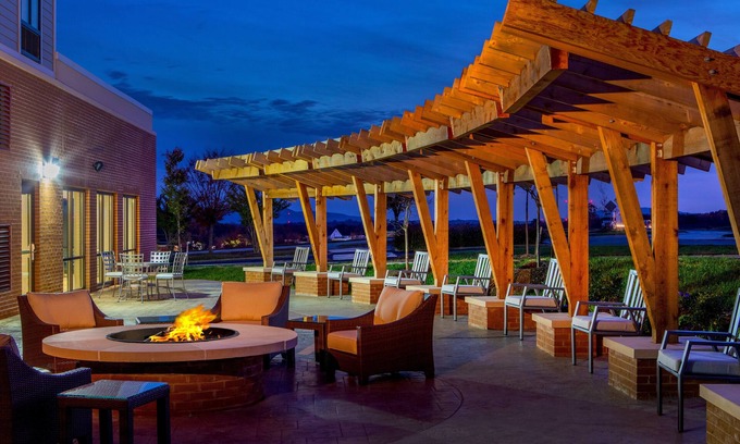 Rio Hotel | Staybridge Suites Charlottesville Airport by IHG