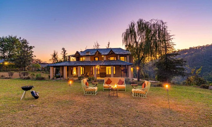 Dharamshala Villa | StayVista at Tea House 2BR with fragrant tea gardens in Dharamshala