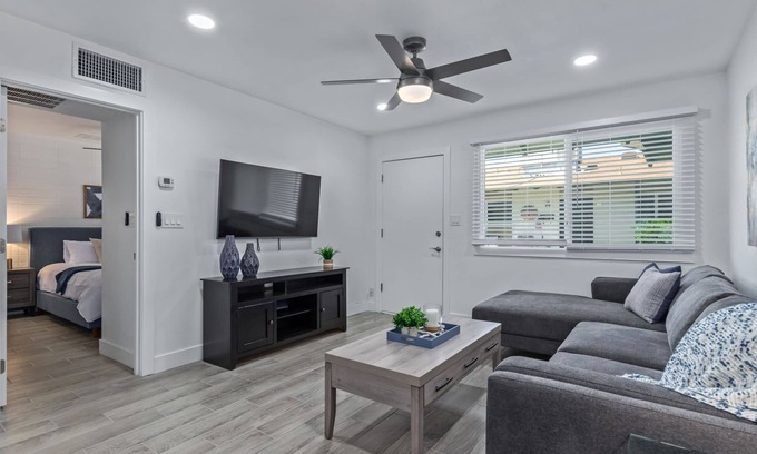 South Scottsdale Apartment | Stellar 1br Furnished Condo In Old Town Scottsdale - Pet Friendly PP311C