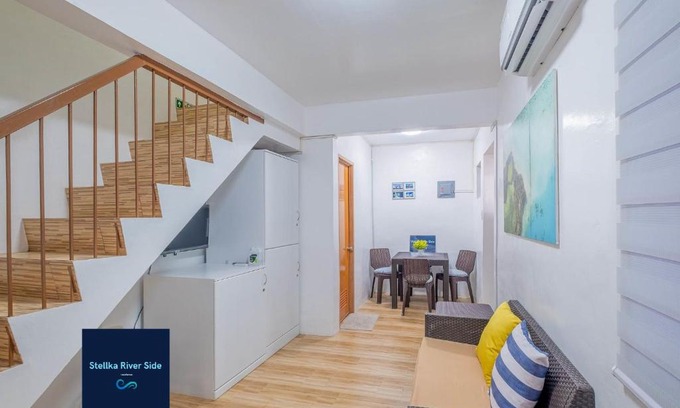 Lian House | Stellka cheerful 2BR townhouse near the beach and city