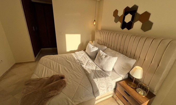Bni Makada Apartment | steps from everything