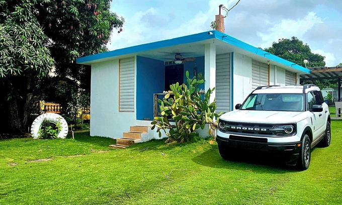 Esperanza House | Steps from the Beach & Bio Bay Tours in Esperanza
