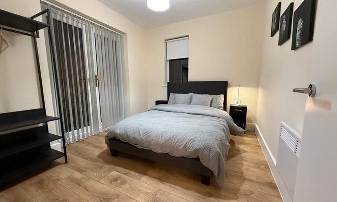 Wembley Central Apartment | Steps from the Stadium – 2BR Flat