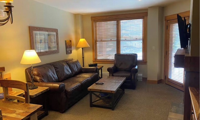 Keystone Condo | Steps to gondola and village - great pool and hot tubs