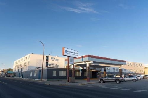 Whitehorse Hotel | Sternwheeler Hotel & Conference Centre, Trademark by Wyndham