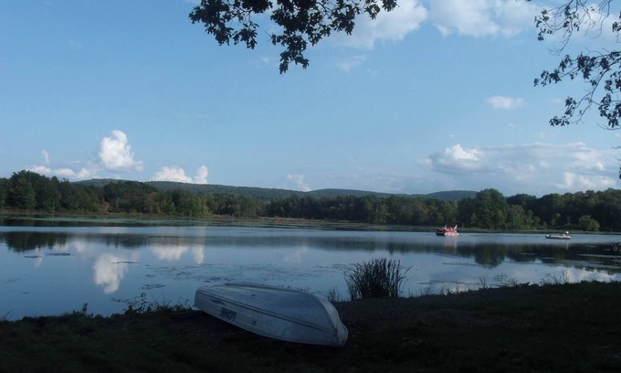Bradford Cabin | Stevens Lane New Log Cabin - Lamoka Lake - just steps from the water's edge.