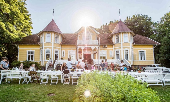 Rostanga Bed & Breakfast | STF Villa Söderåsen B&B