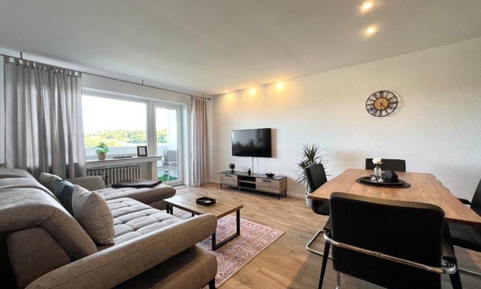 Hattingen Apartment | Stilvolles Apartment mit ländlichem Ausblick