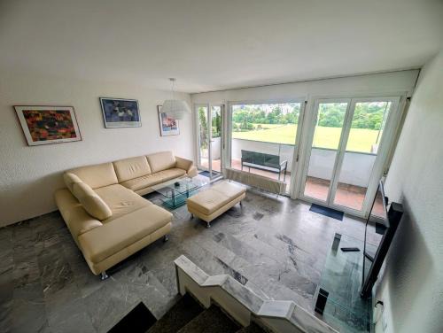 Oberwil House | Stilvolles Privatzimmer im Einfamilienhaus nahe Basel