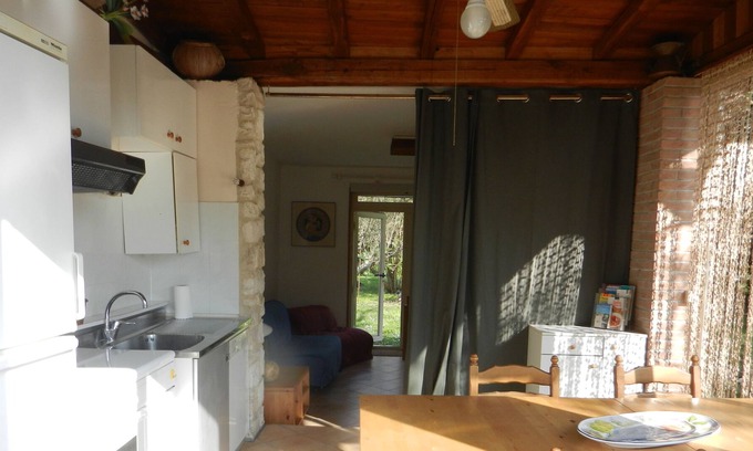 Priverno House | Stone cottage for 4 - 6 guests. Enclosed internal garden. Pet-friendly