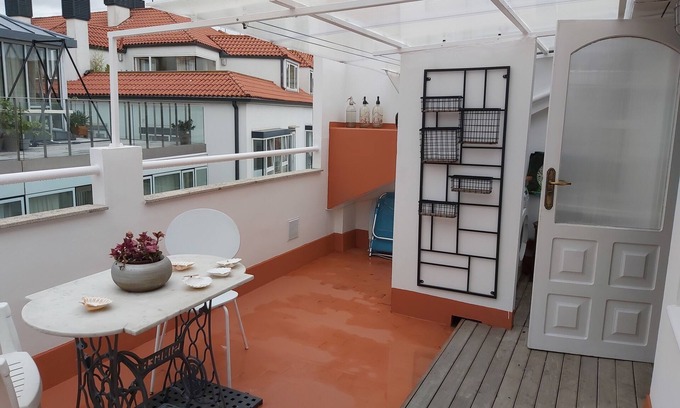 La Coruna Old Town House | Stone house and gallery in the center of Coruña