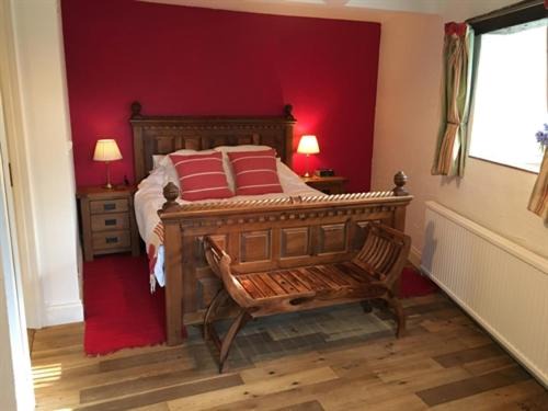 Alweston Bed & Breakfast | Stoneleigh Barn Bed and Breakfast