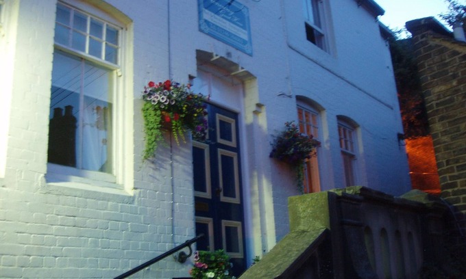 Bridgnorth House | Stoneway Guest House