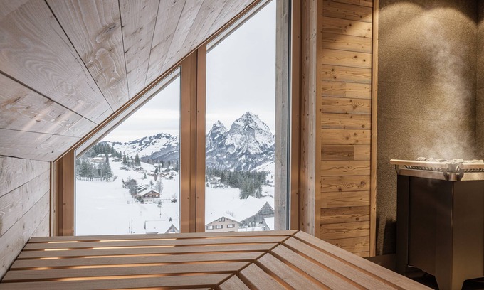 Stoos Hotel | Stoos Lodge