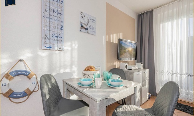 Zempin Apartment | Strandnahes Ferienapartment im Bernsteinbad Zempin, mit Wlan,stellplatz und Balk