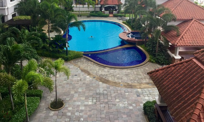 Kuala Lumpur House | Strategic and Convenient, near SOLARIS Mont Kiara, PUBLIKA, MATRADE And MITEX.