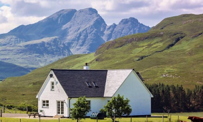 Breakish House | Strath Glebe by Interhome