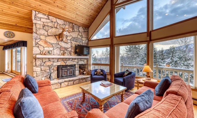 Stratton Mountain House | Stratton High Meadow