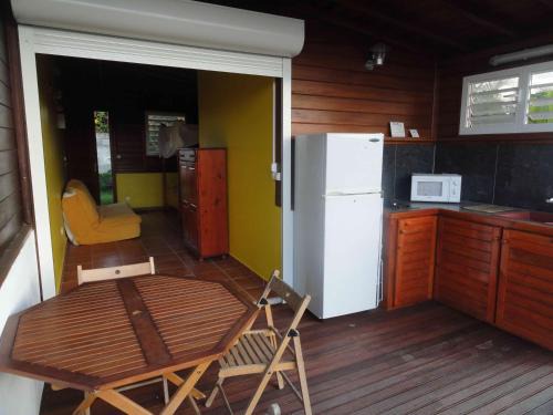 Le Gosier Apartment | Studio à la campagne