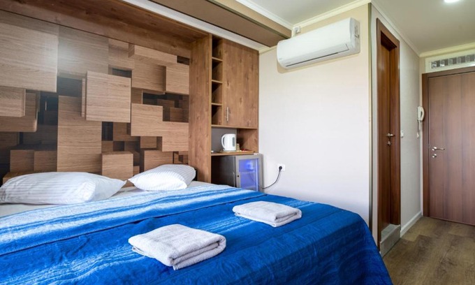 Azor Apartment | Studio 2 mini hotel