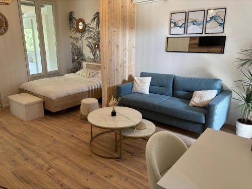 Avignon Apartment | Studio 3