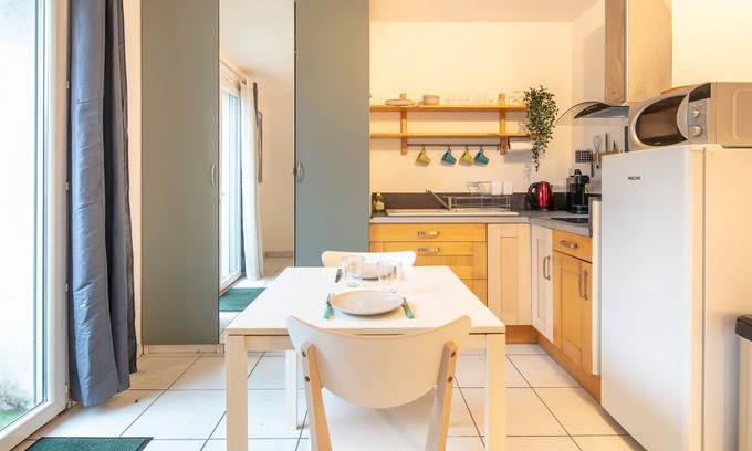 Meylan Apartment | Studio 3 Oisans - Terrasse et parking privé