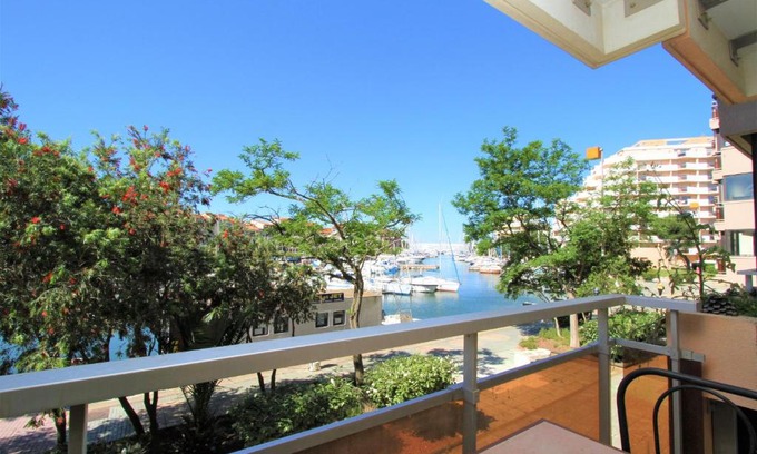 Le Port Apartment | Studio 4 personnes vue sur la Marina