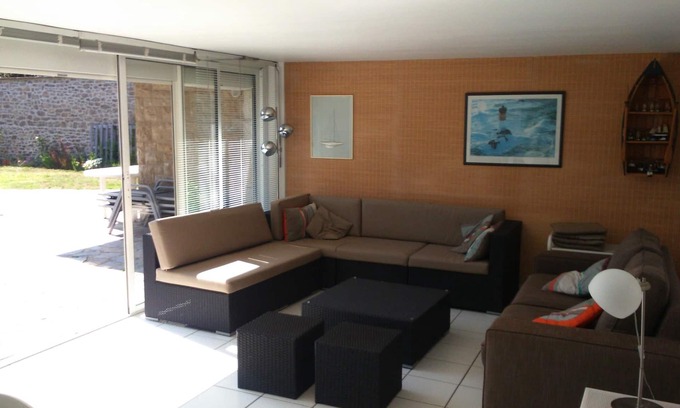 Parame Apartment | Studio 50m from the sea, near the thermal baths, ground floor, shops 300m