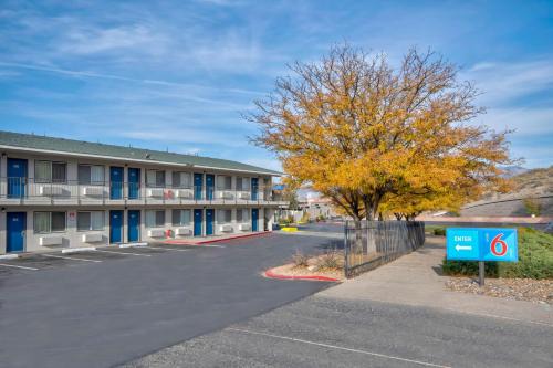Albuquerque Hotel | Studio 6 Albuquerque NM Midtown