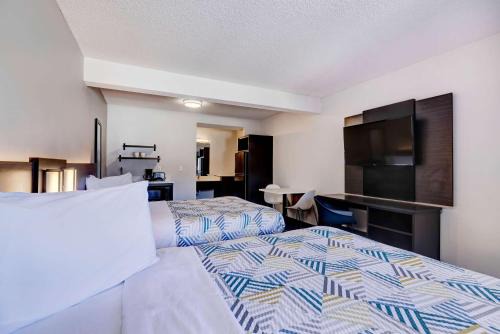 Rock Springs Hotel | Studio 6 Rock Springs WY Flaming Gorge