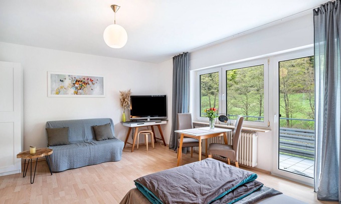 Bad Herrenalb Apartment | Studio 'Am Gaisbach' with Balcony and Wi-Fi