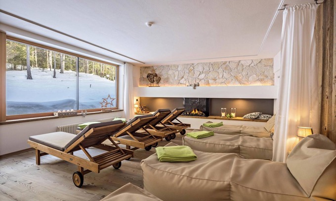 Armentarola Apartment | Studio Apartment “Ciasa ai Pini 209” near Ski Lifts with Mountain View & Sauna