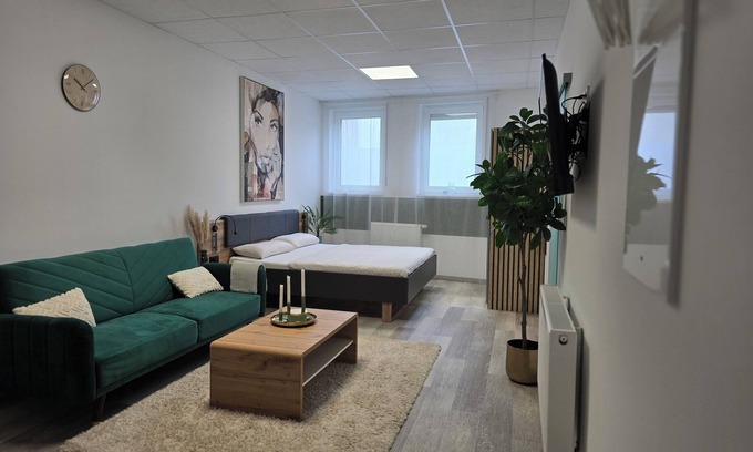 Ramstein-Miesenbach Hotel | Studio/apartment in the heart of Ramstein