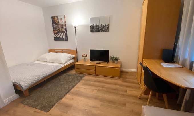 Westend-Sud Apartment | Studio Apartment '-Apartment' with Wi-Fi