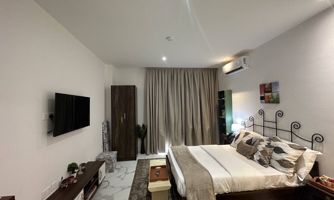 Labadi Apartment | Studio Apartment in Cantonments