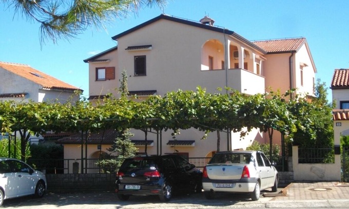 Brulo Apartment | Studio apartment in Poreč with Terrace, WIFI (3794-1)