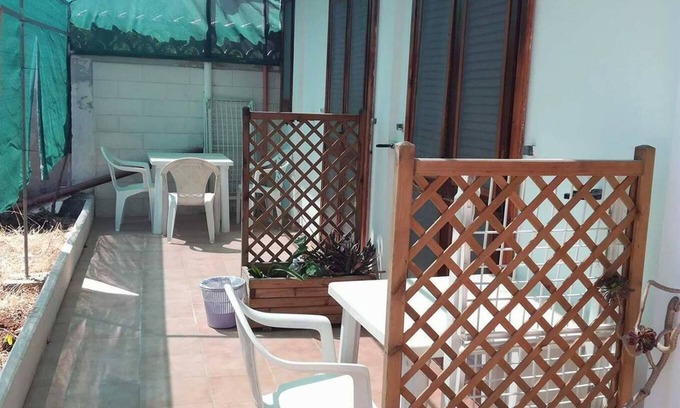 Torre Castiglione House | studio apartment for 2 at 300 meters from the sea