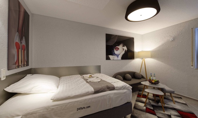 Kelsterbach Apartment | ★Studio Apartment, near Frankfurt Airport