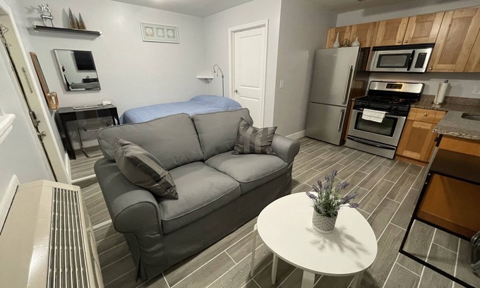 Weehawken Apartment | Studio Apartment | Near Midtown Manhattan