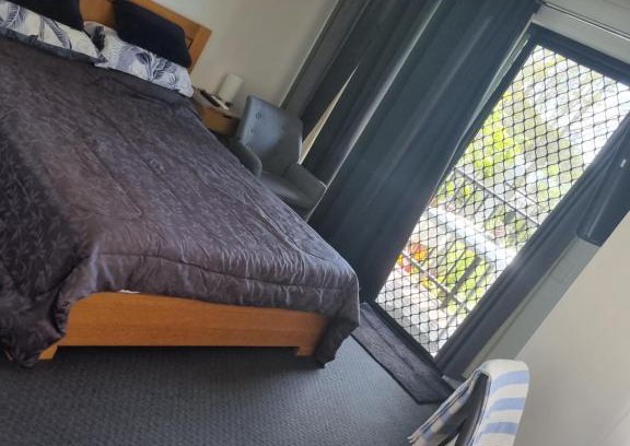 Tewantin Apartment | Studio Apartment Noosa Riverfront