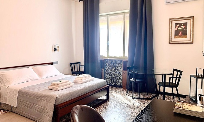 Centro Storico Apartment | Studio apartment with double bed and sofa bed