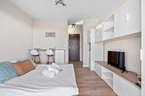 Bastide Giraud Apartment | Studio Bel Air - Welkeys