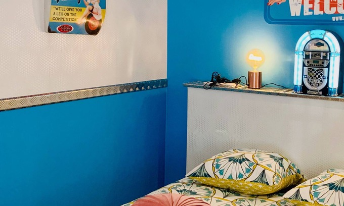 Dole Apartment | ★Studio Betty Dole★ fully equipped - heart of downtown - high-speed WiFi - Netflix