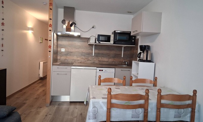Bareges Apartment | STUDIO-CABIN ALL RENOVATED VILLAGE CENTER IDEAL SKI FREE SKI-BUS